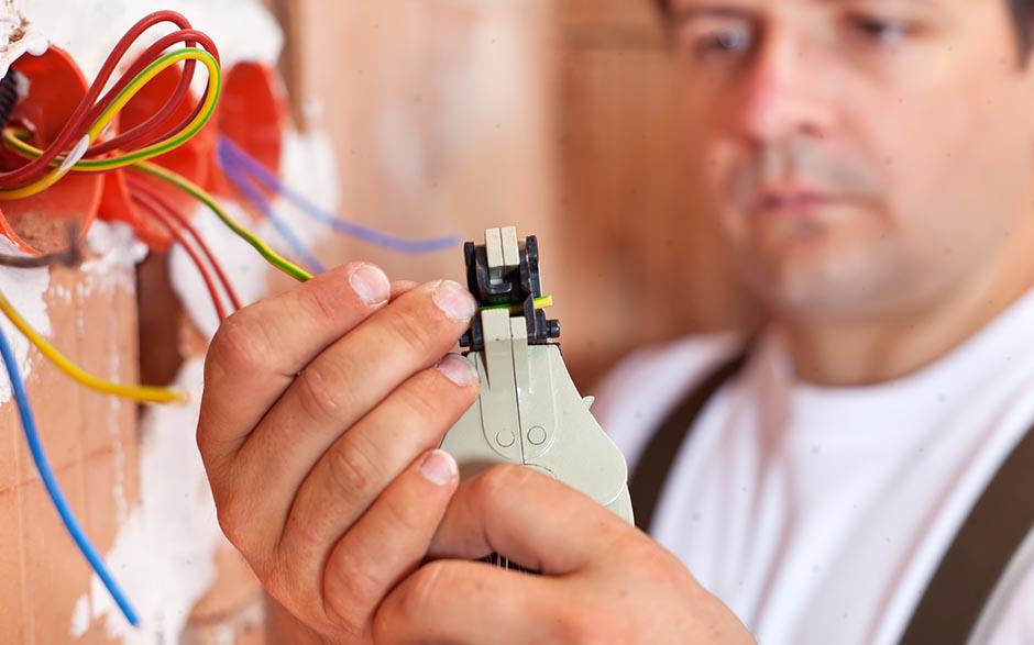 recherche électricien bâtiment Issy-les-Moulineaux